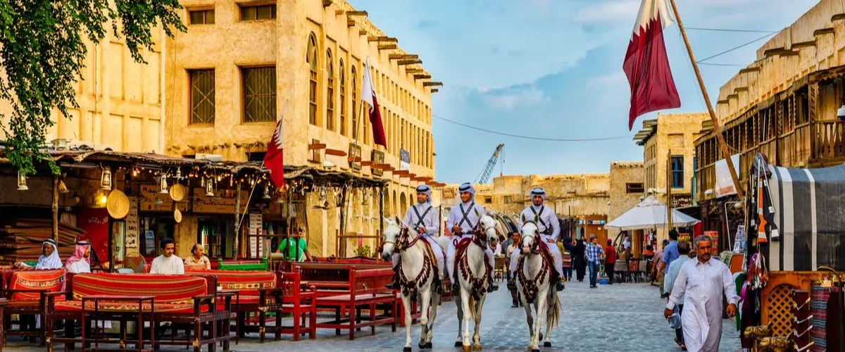 a guide to souqs in qatar traditional markets to get unique treasures