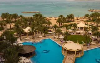 a take on the finest beaches and pools in qatar