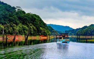 places to visit in thekkady