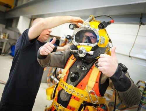 How to Become an Underwater Welder: Steps, Topics & Companies Hiring